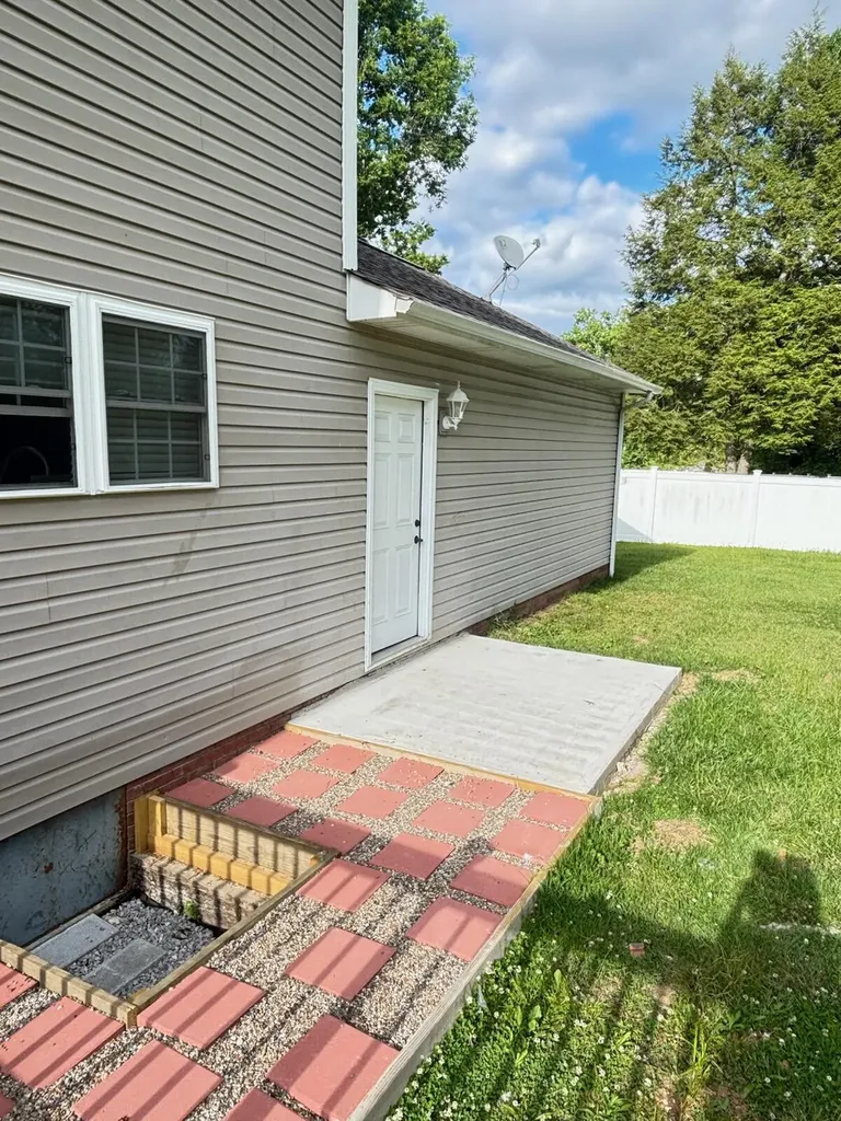 55 Fox Trail London KY 40744
