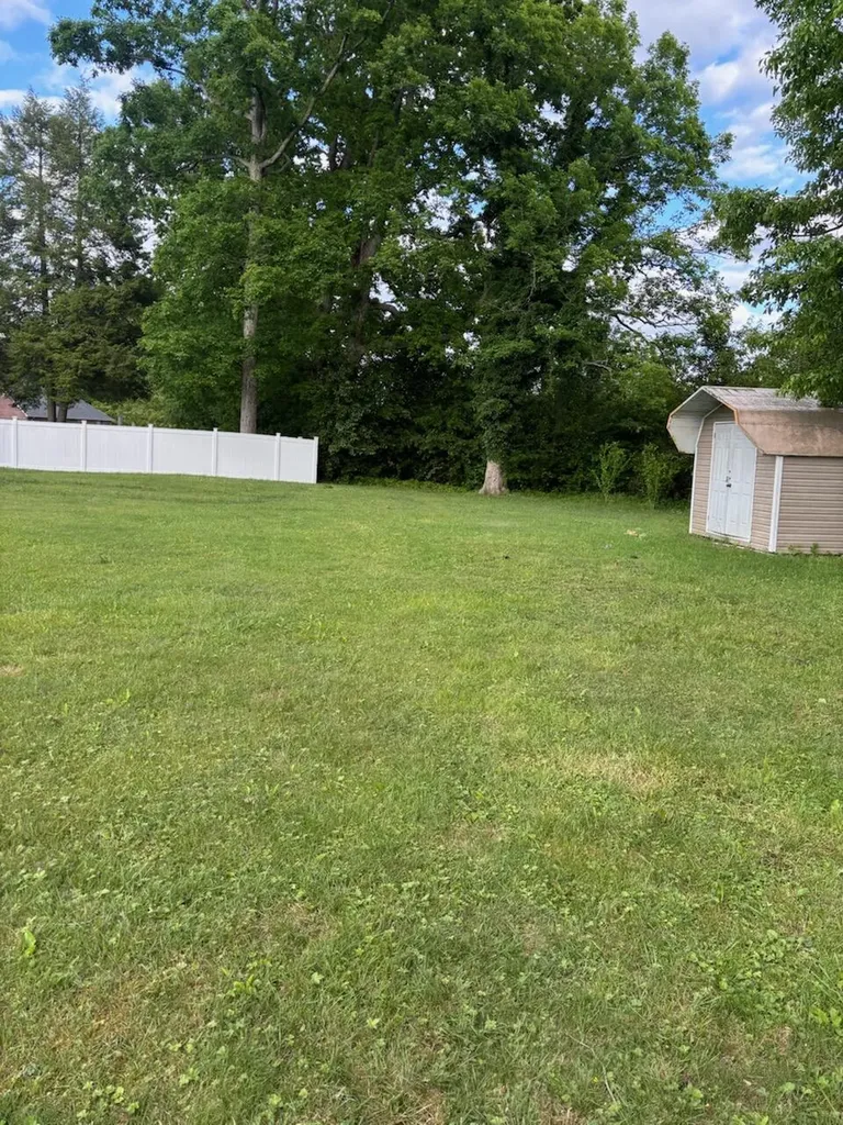 55 Fox Trail London KY 40744