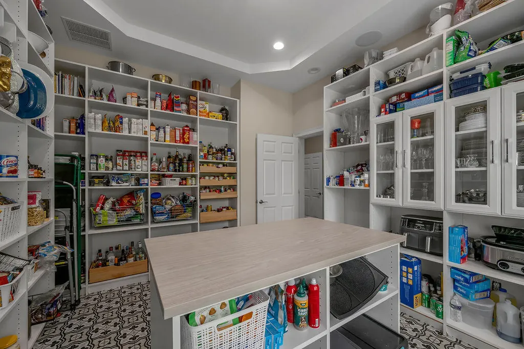231 Creek Ridge Drive Nicholasville KY 40356