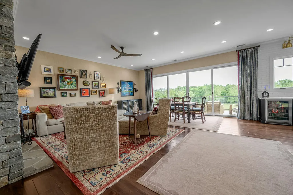 231 Creek Ridge Drive Nicholasville KY 40356