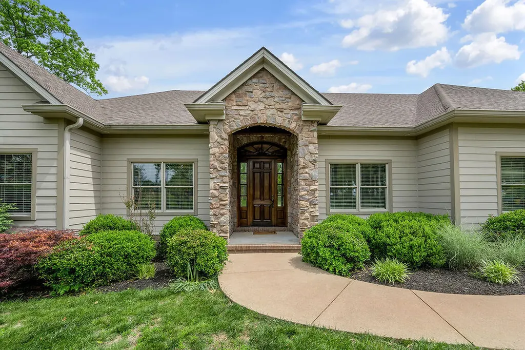 231 Creek Ridge Drive Nicholasville KY 40356