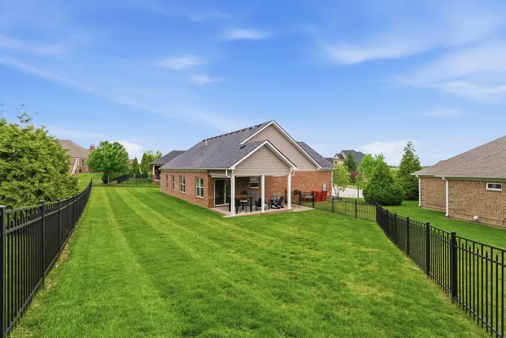 321 Patmore Lane Nicholasville KY 40356