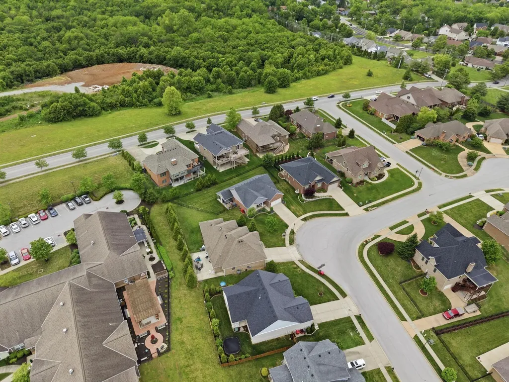 321 Patmore Lane Nicholasville KY 40356