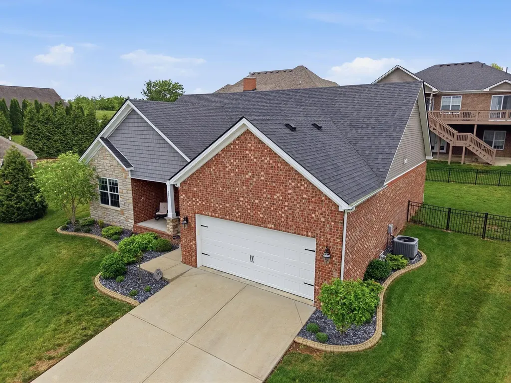321 Patmore Lane Nicholasville KY 40356