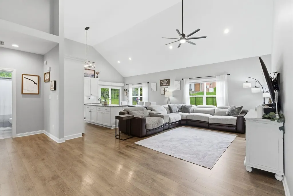 321 Patmore Lane Nicholasville KY 40356