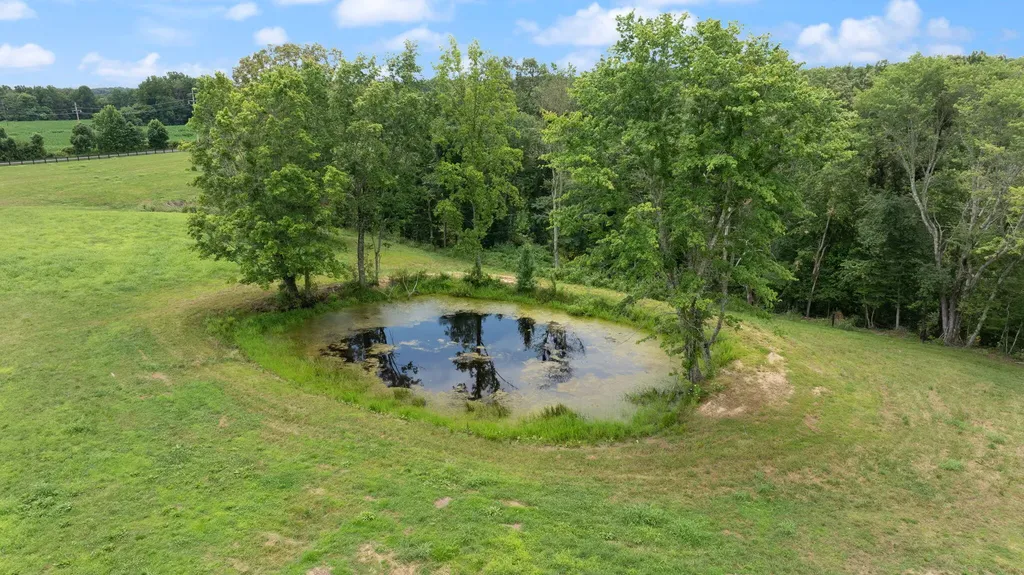 6 Acres Flatwoods Road Nancy KY 42544