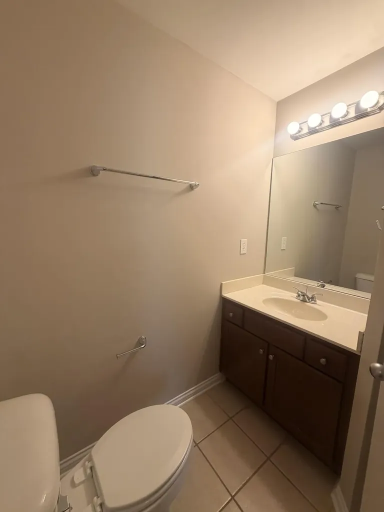 3855 Lochdale Terrace Lexington KY 40514