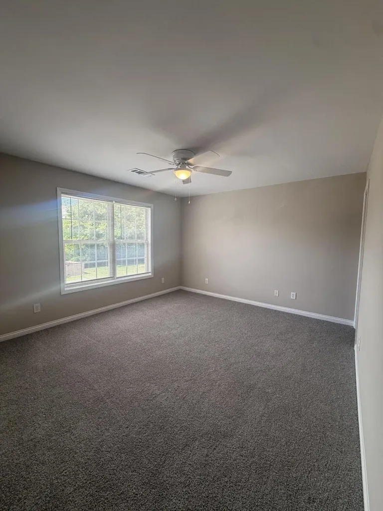 3855 Lochdale Terrace Lexington KY 40514