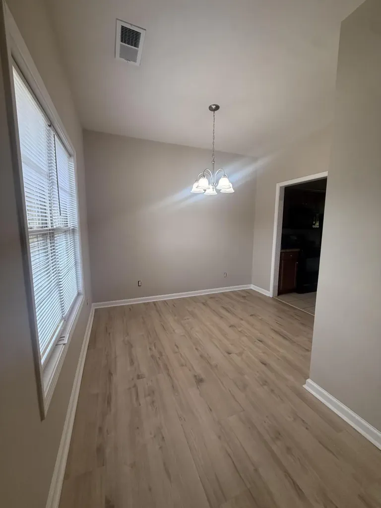 3855 Lochdale Terrace Lexington KY 40514