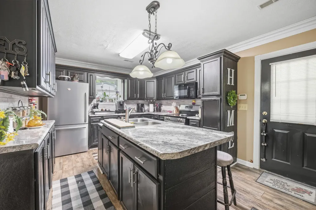3516 River Drive Richmond KY 40475