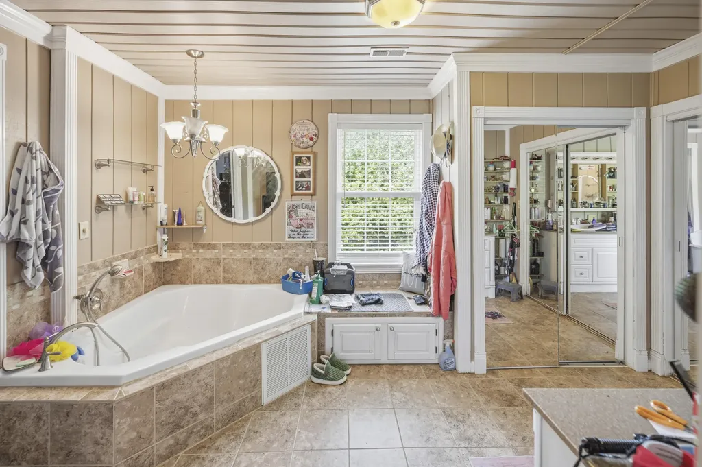 3516 River Drive Richmond KY 40475