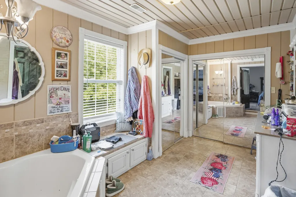 3516 River Drive Richmond KY 40475