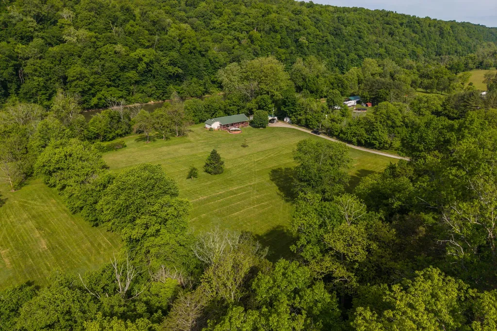 3516 River Drive Richmond KY 40475