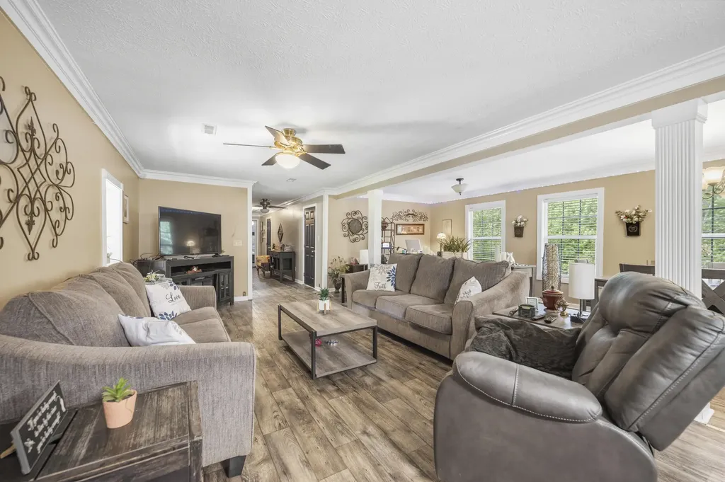 3516 River Drive Richmond KY 40475