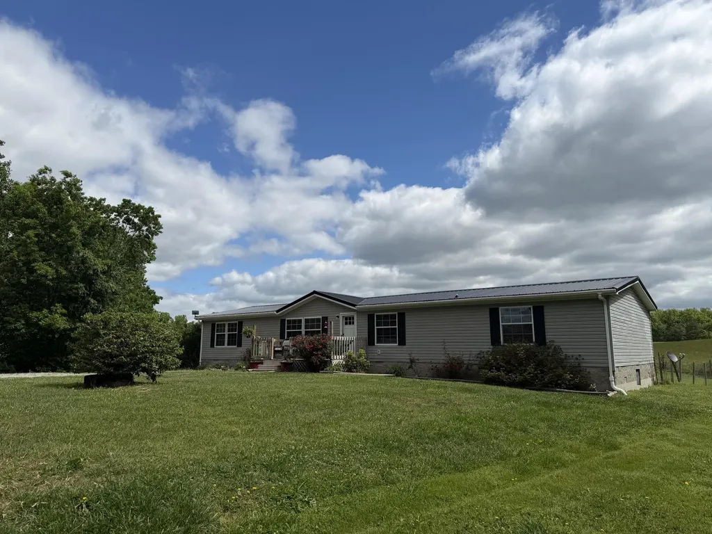 1195 State Highway 3041 Corbin KY 40701