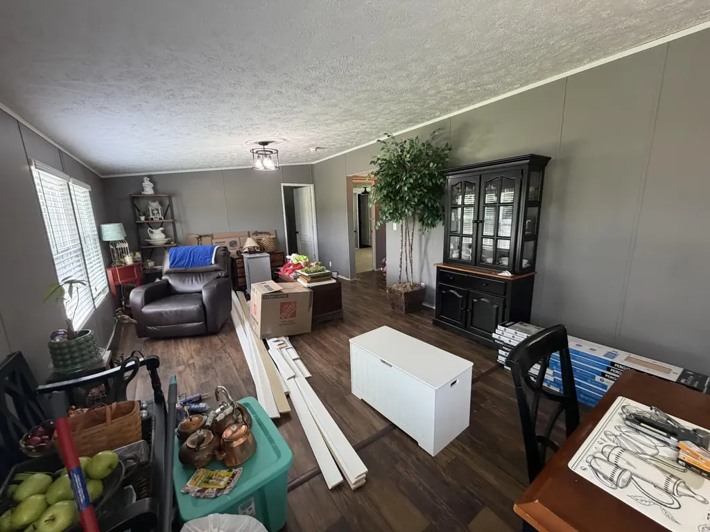 1195 State Highway 3041 Corbin KY 40701