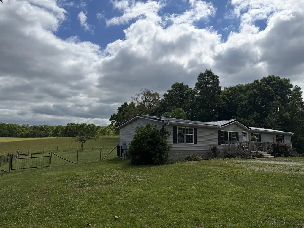 1195 State Highway 3041 Corbin KY 40701