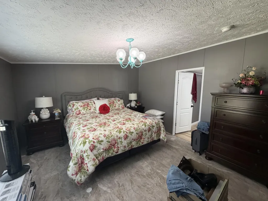 1195 State Highway 3041 Corbin KY 40701