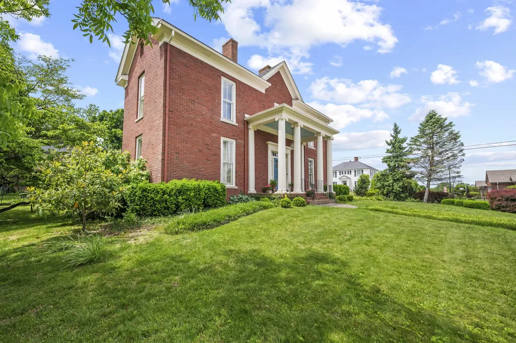 450 Oak Street Richmond KY 40475