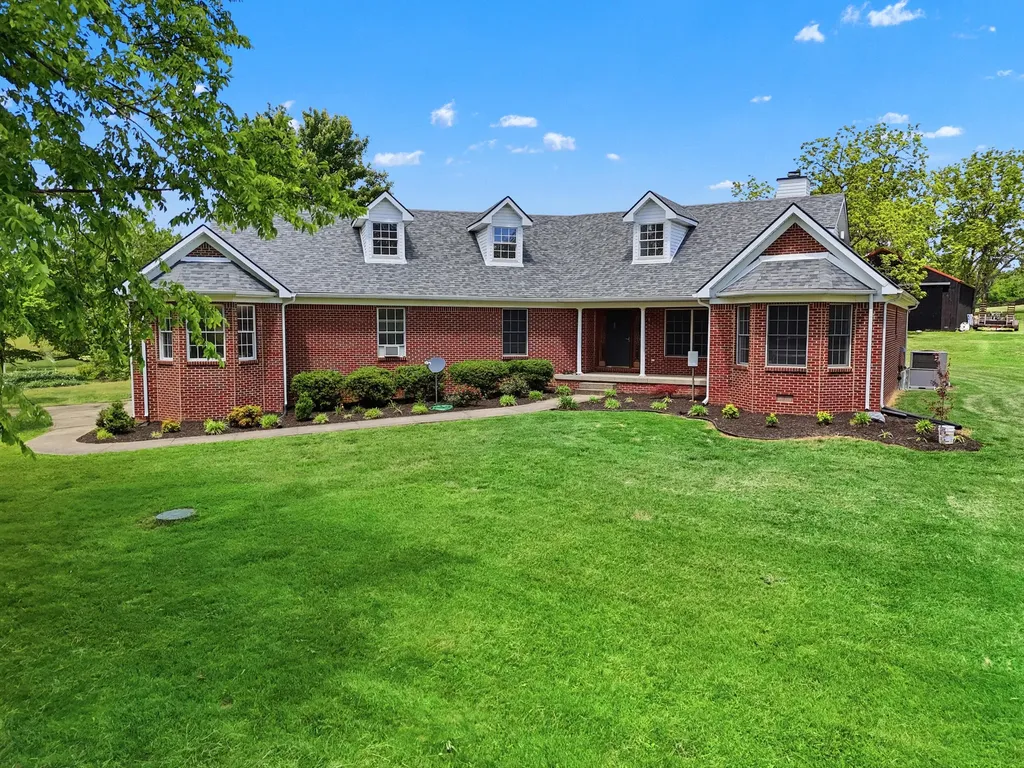 1478 Donaldson Road Winchester KY 40391