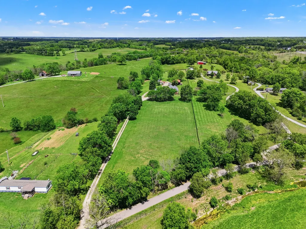 1478 Donaldson Road Winchester KY 40391