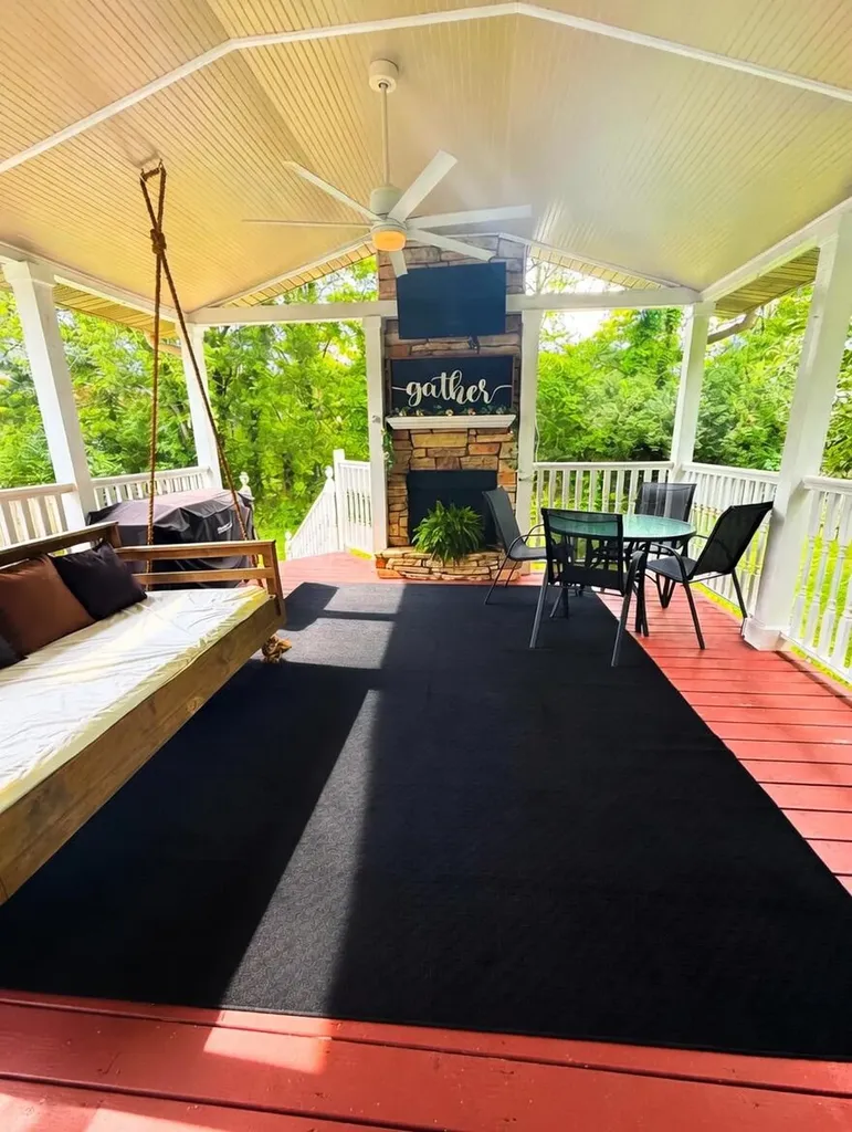 712 Maple Ridge Lane Lexington KY 40509