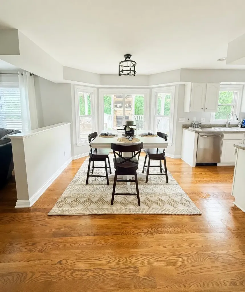 712 Maple Ridge Lane Lexington KY 40509