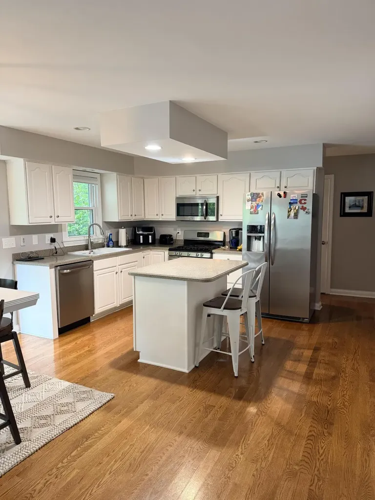 712 Maple Ridge Lane Lexington KY 40509