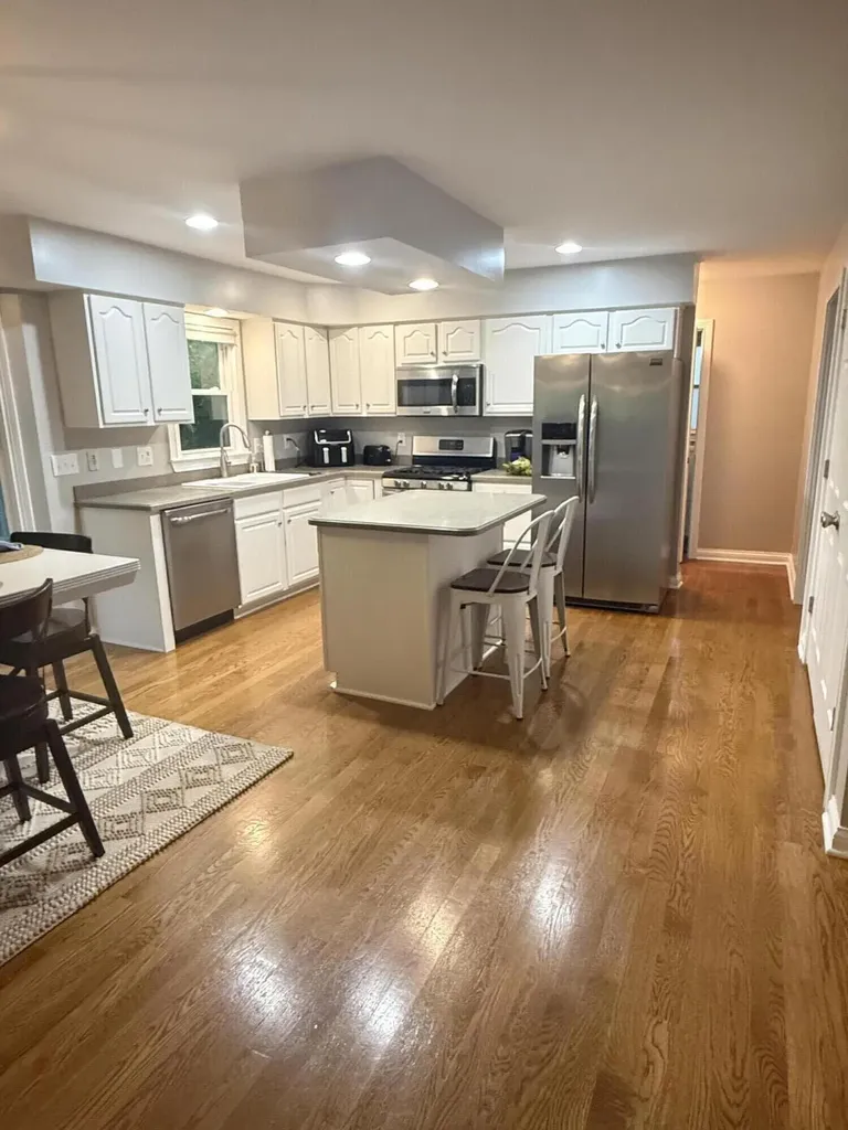 712 Maple Ridge Lane Lexington KY 40509