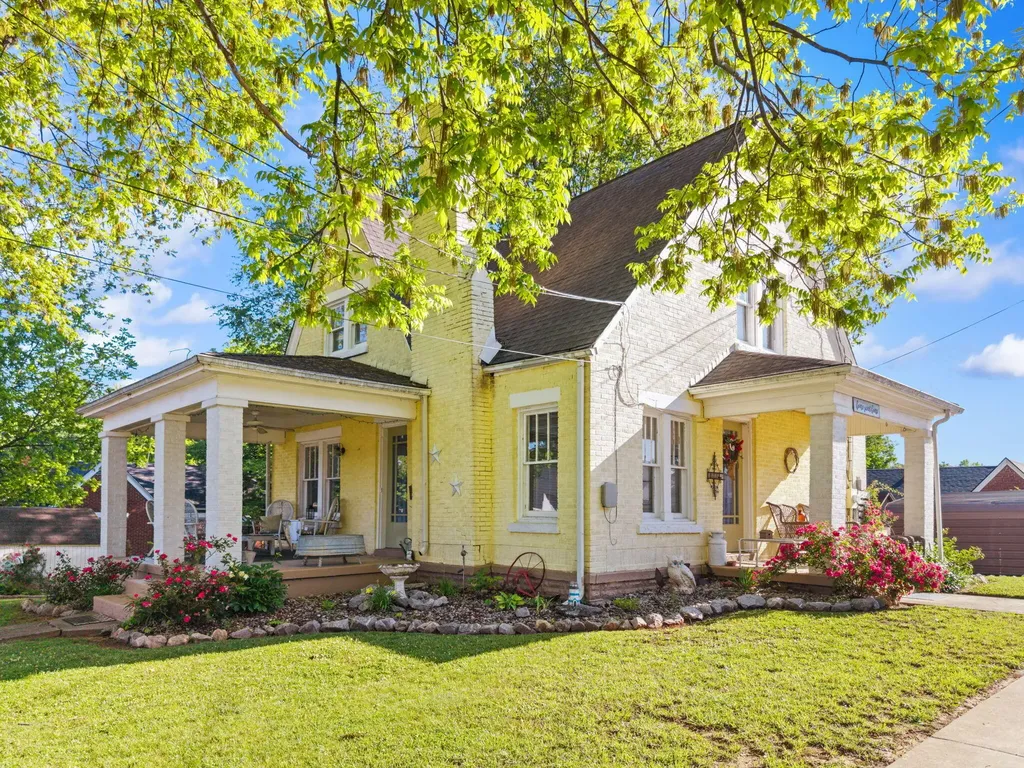 124 N Richardson Drive Somerset KY 42501