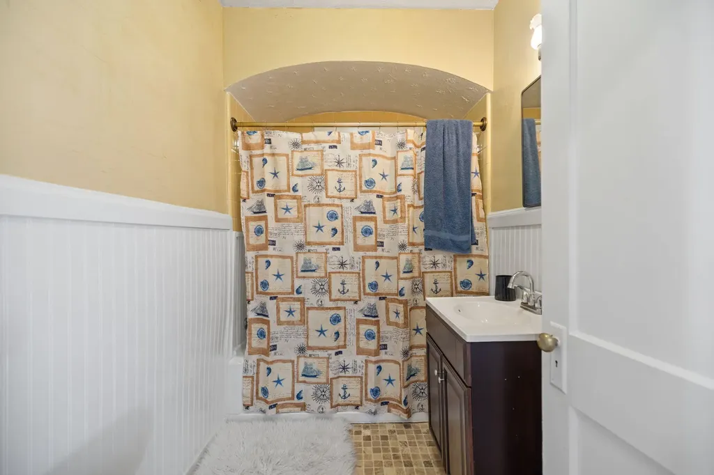 124 N Richardson Drive Somerset KY 42501