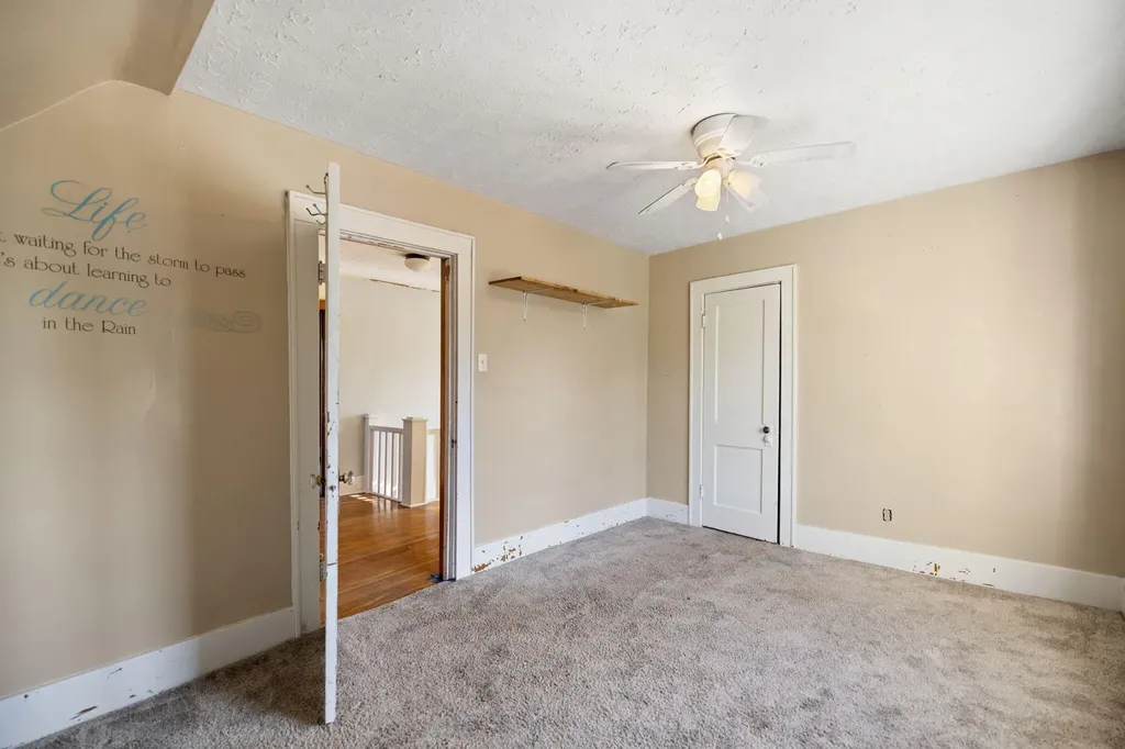 124 N Richardson Drive Somerset KY 42501
