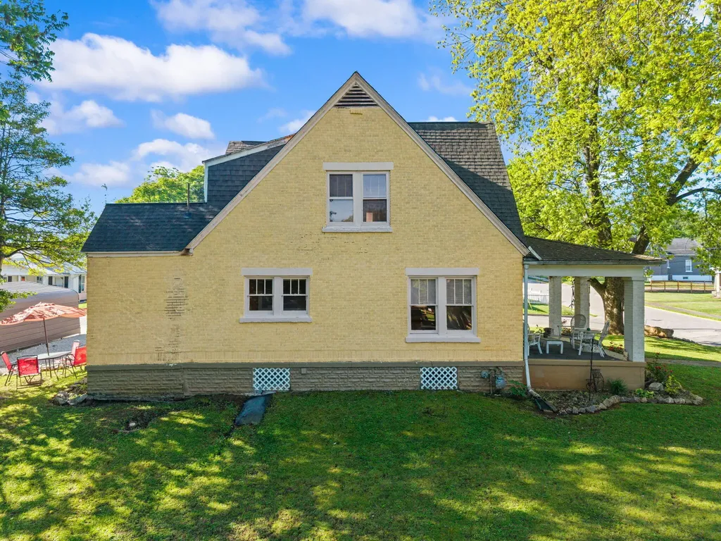 124 N Richardson Drive Somerset KY 42501