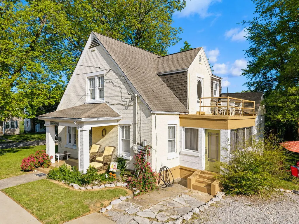 124 N Richardson Drive Somerset KY 42501