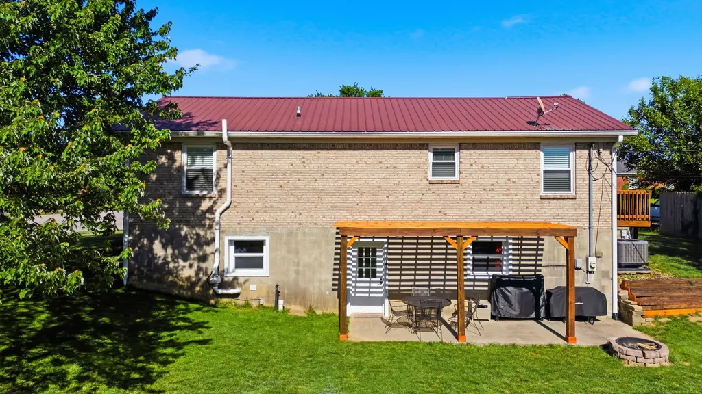 201 Winding Way Wilmore KY 40390