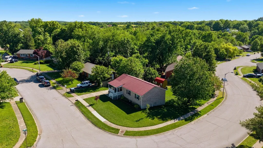 201 Winding Way Wilmore KY 40390