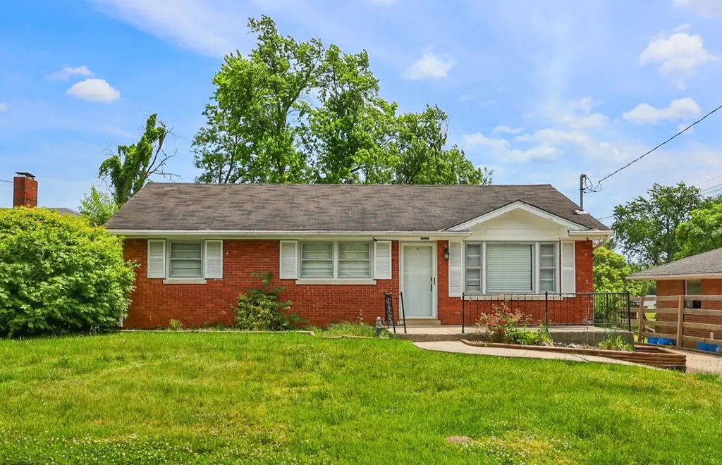 312 Logan Avenue Richmond KY 40475