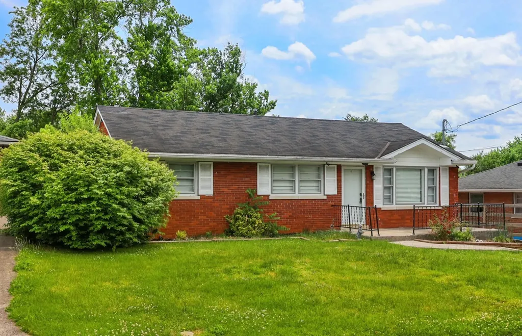 312 Logan Avenue Richmond KY 40475