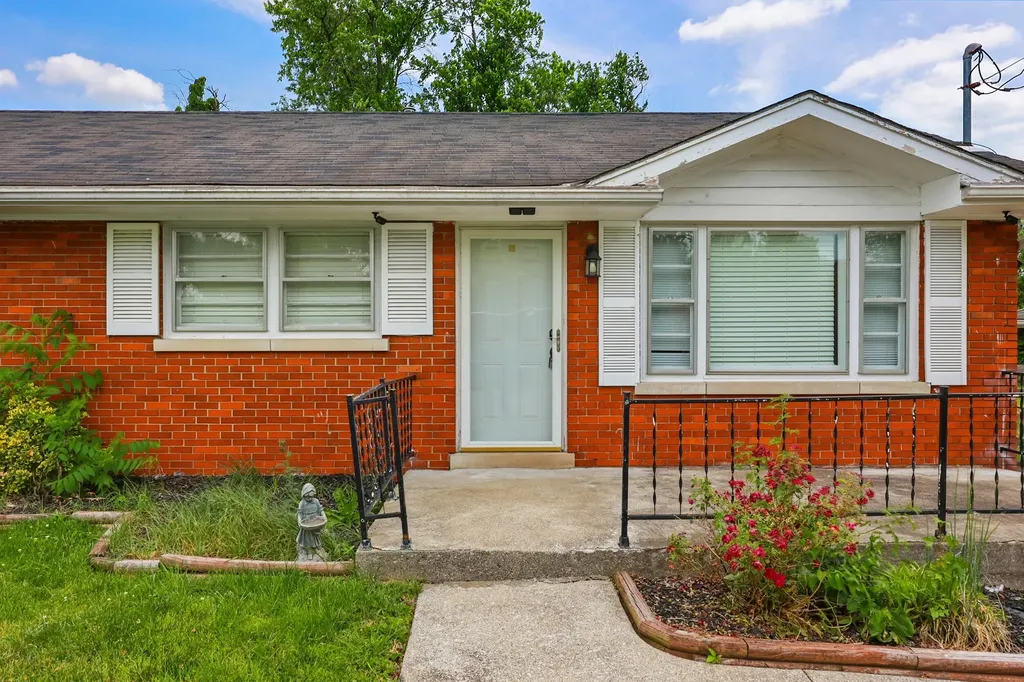 312 Logan Avenue Richmond KY 40475