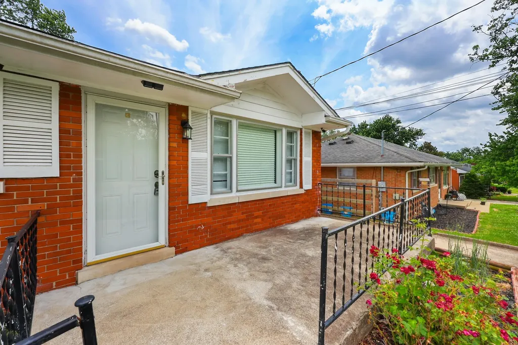 312 Logan Avenue Richmond KY 40475