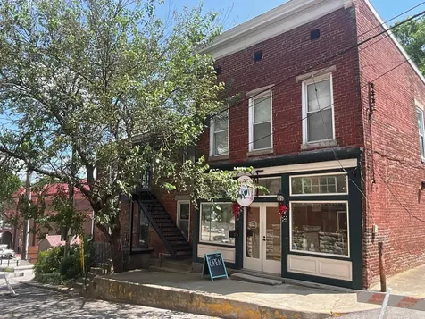 127 N Court Street Georgetown KY 40324