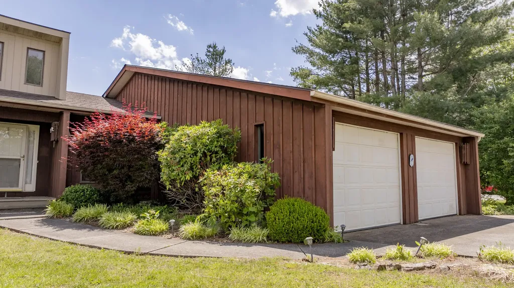 132 Alchera Avenue Monticello KY 42633