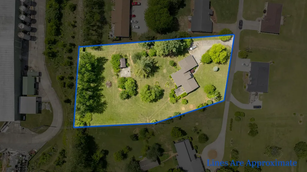 132 Alchera Avenue Monticello KY 42633
