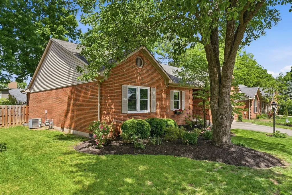 2917 Tabor Oaks Lane Lexington KY 40502