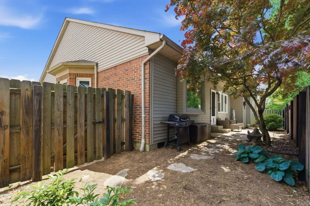 2917 Tabor Oaks Lane Lexington KY 40502