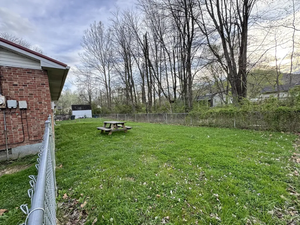 809 Boone Place Morehead KY 40351