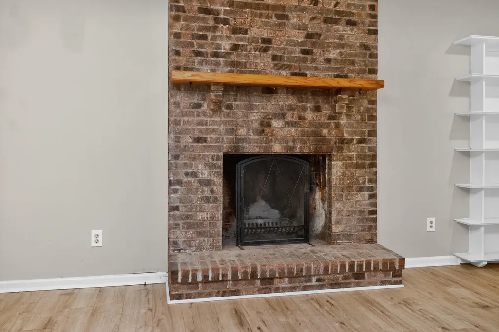 1090 Delaney Ferry Road Nicholasville KY 40356