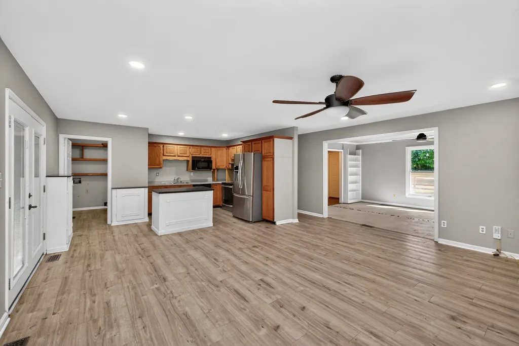 1090 Delaney Ferry Road Nicholasville KY 40356