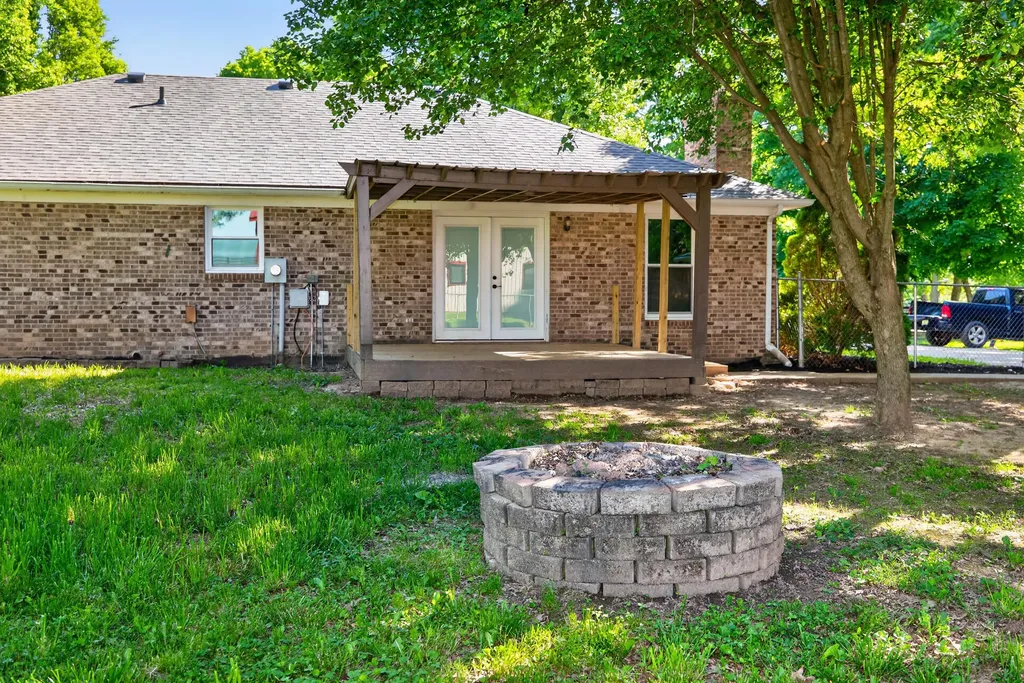 1090 Delaney Ferry Road Nicholasville KY 40356