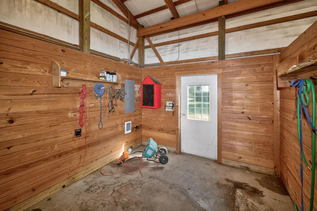 1090 Delaney Ferry Road Nicholasville KY 40356